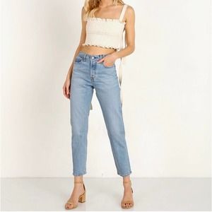 Levi’s Wedgie Icon Ankle Jeans High Rise Button Fly in Bright Side Light Wash